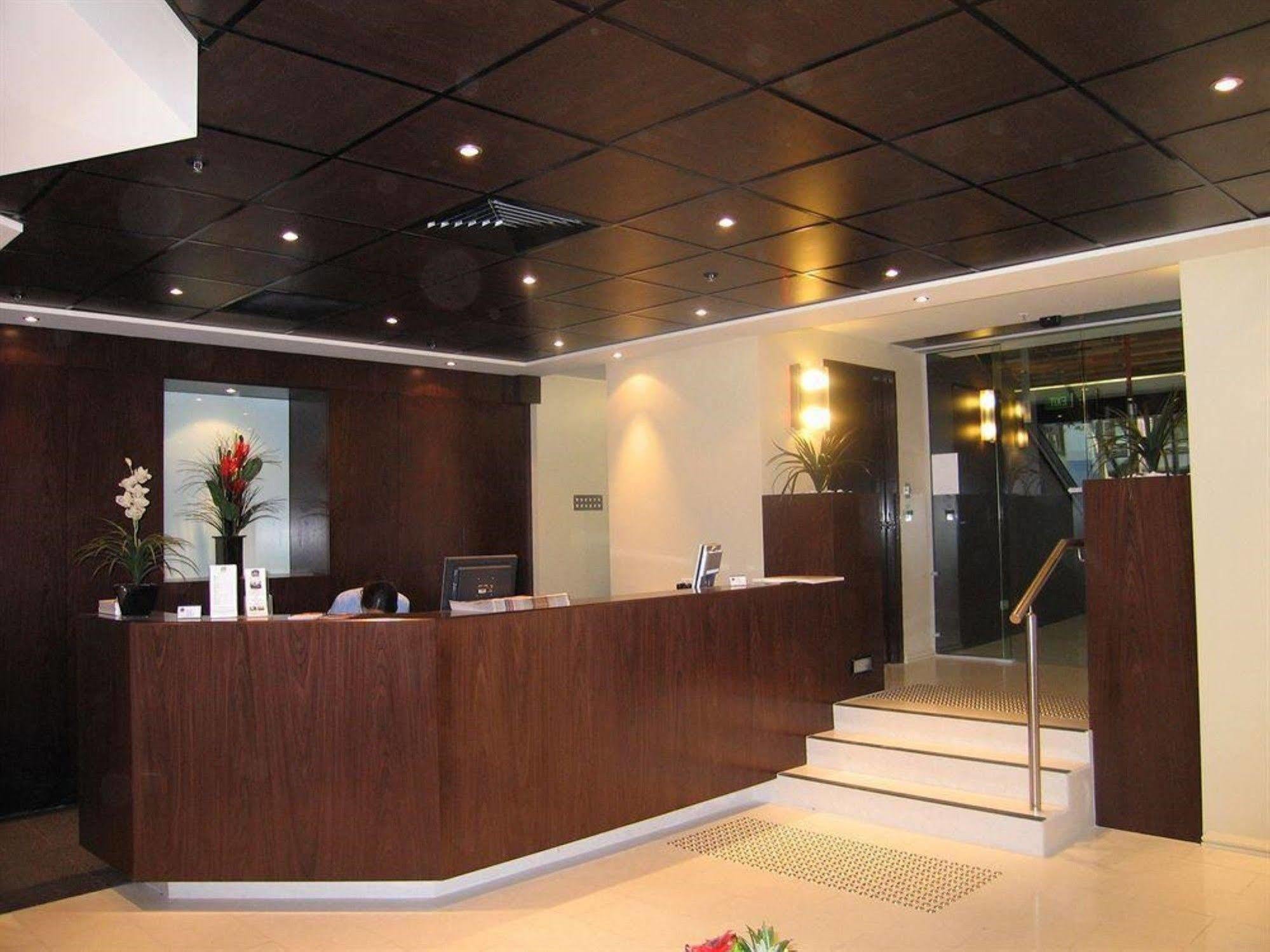 Citiclub Hotel Мельбурн Экстерьер фото